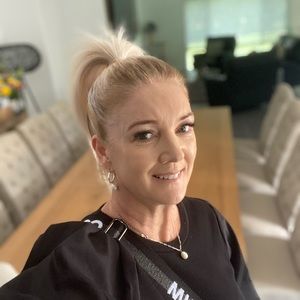 Meet your Posher, Natasha